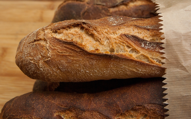 boulangerie-AMIRAT-min_dish-food-baking-cuisine-bread-bakery-399077-pxhere.com